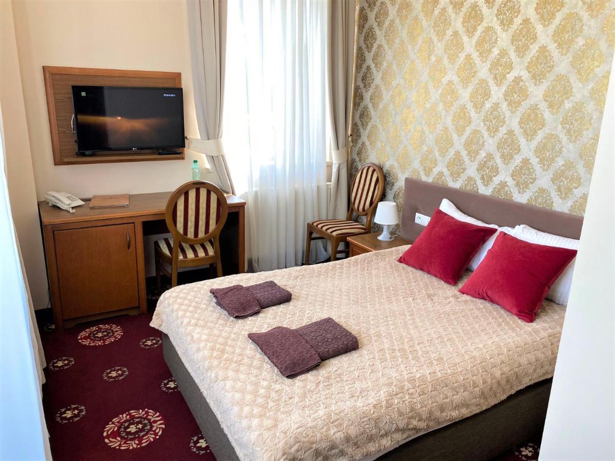 Hotel President Kock Luaran gambar
