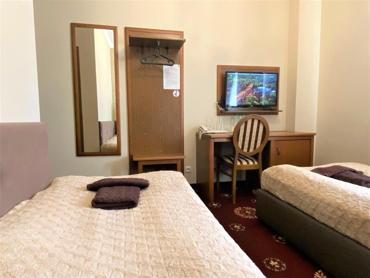 Hotel President Kock Luaran gambar