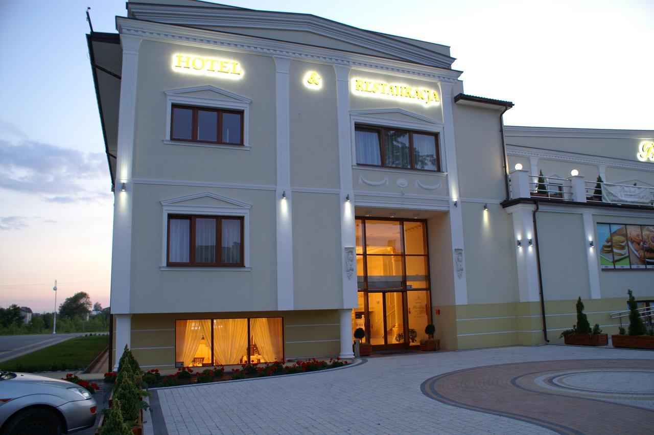 Hotel President Kock Luaran gambar