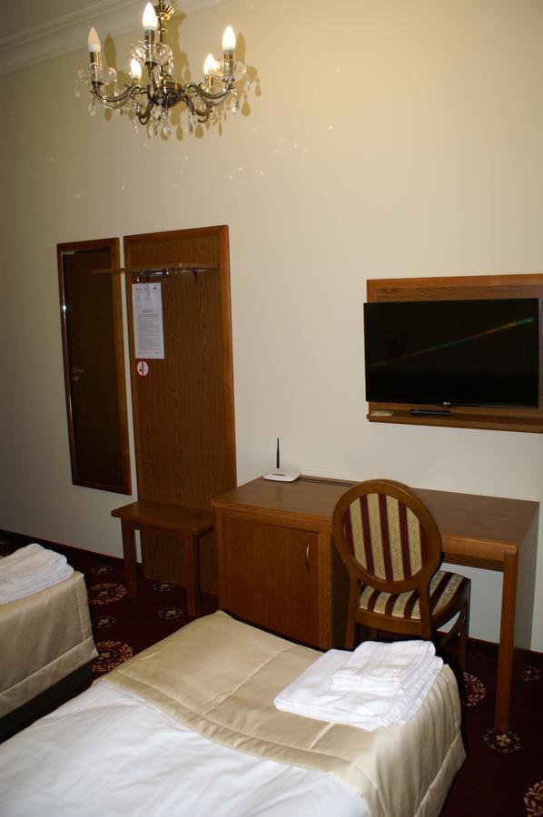Hotel President Kock Bilik gambar