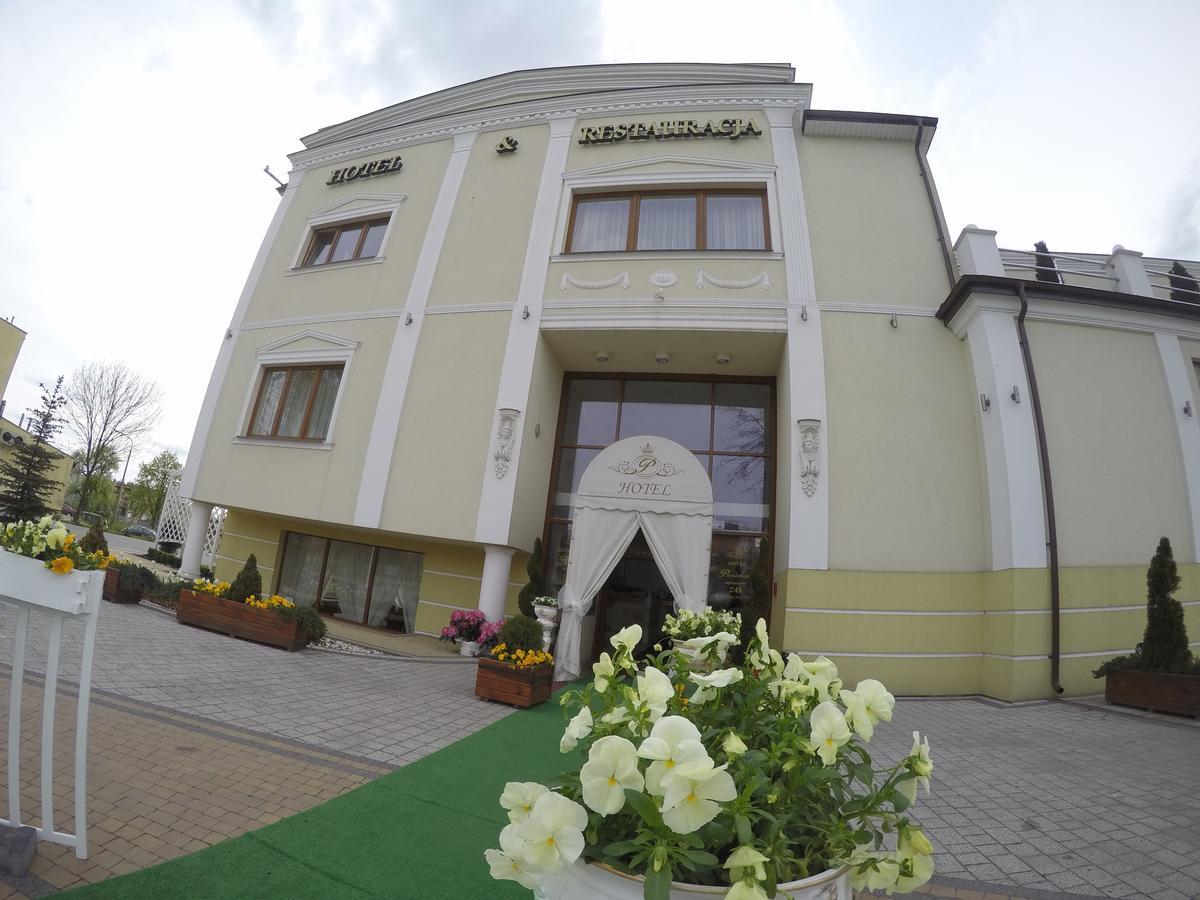 Hotel President Kock Luaran gambar